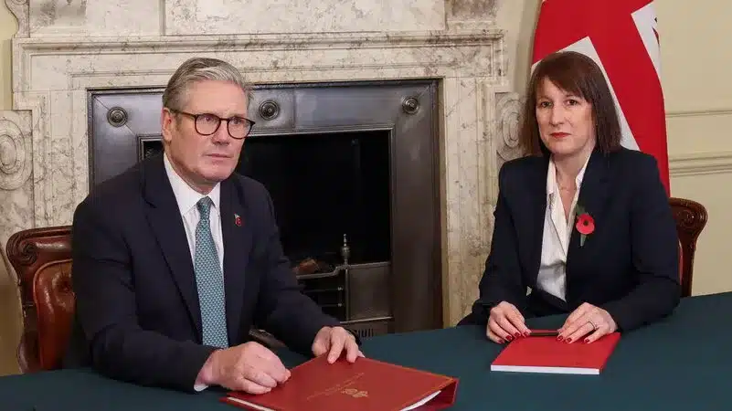 Starmer pensa a nuove tasse sui ricchi