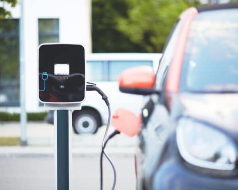 Accise su auto elettriche