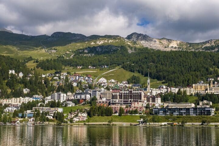 Super ricchi al sicuro in Svizzera