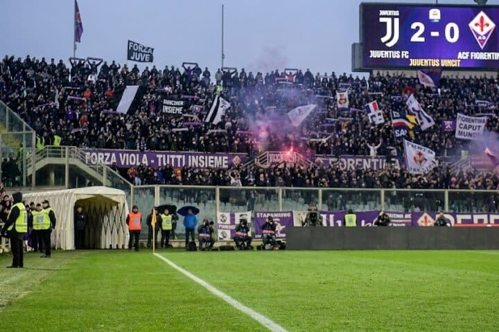 Titolo Juventus in caduta libera